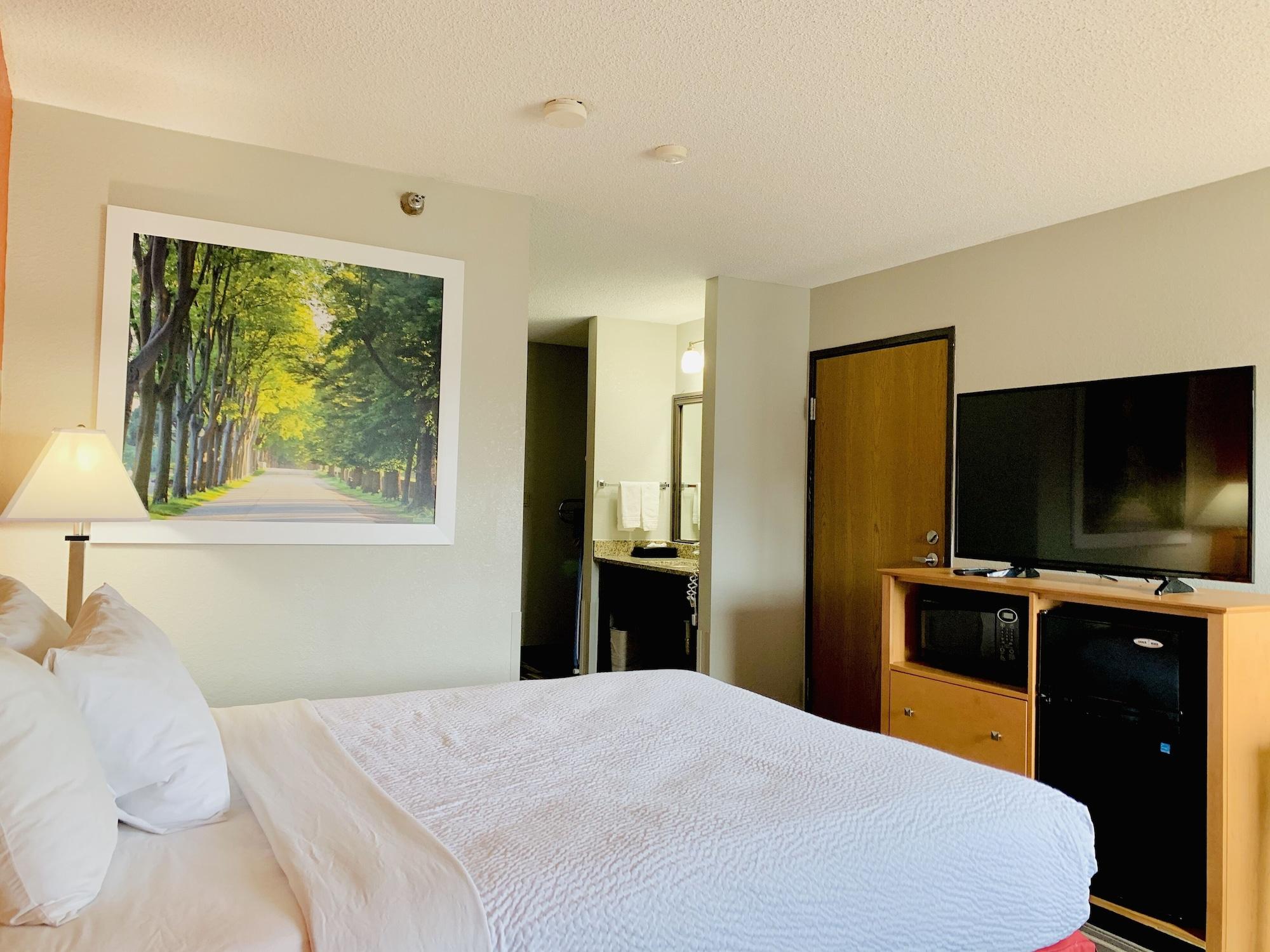Days Inn By Wyndham Racine/Sturtevant Buitenkant foto