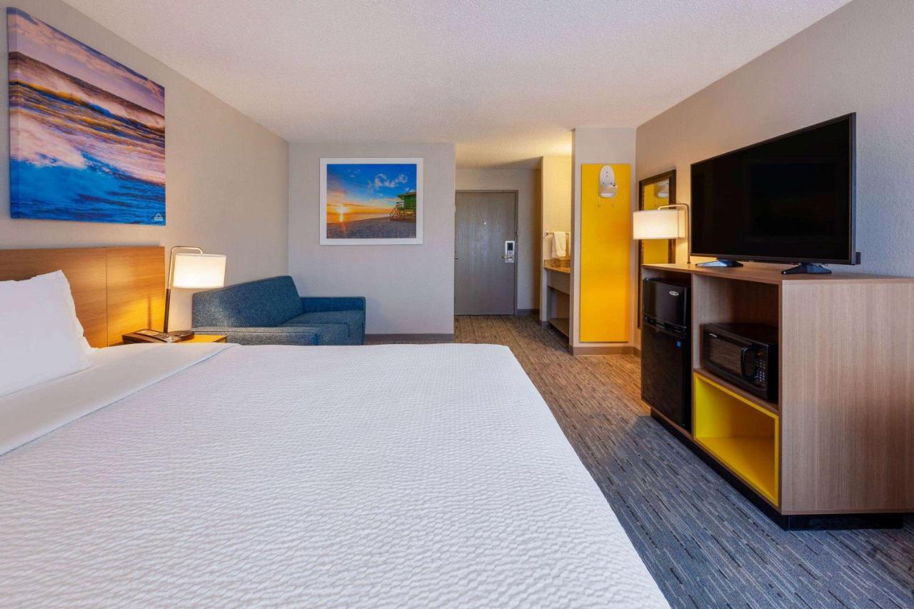Days Inn By Wyndham Racine/Sturtevant Buitenkant foto