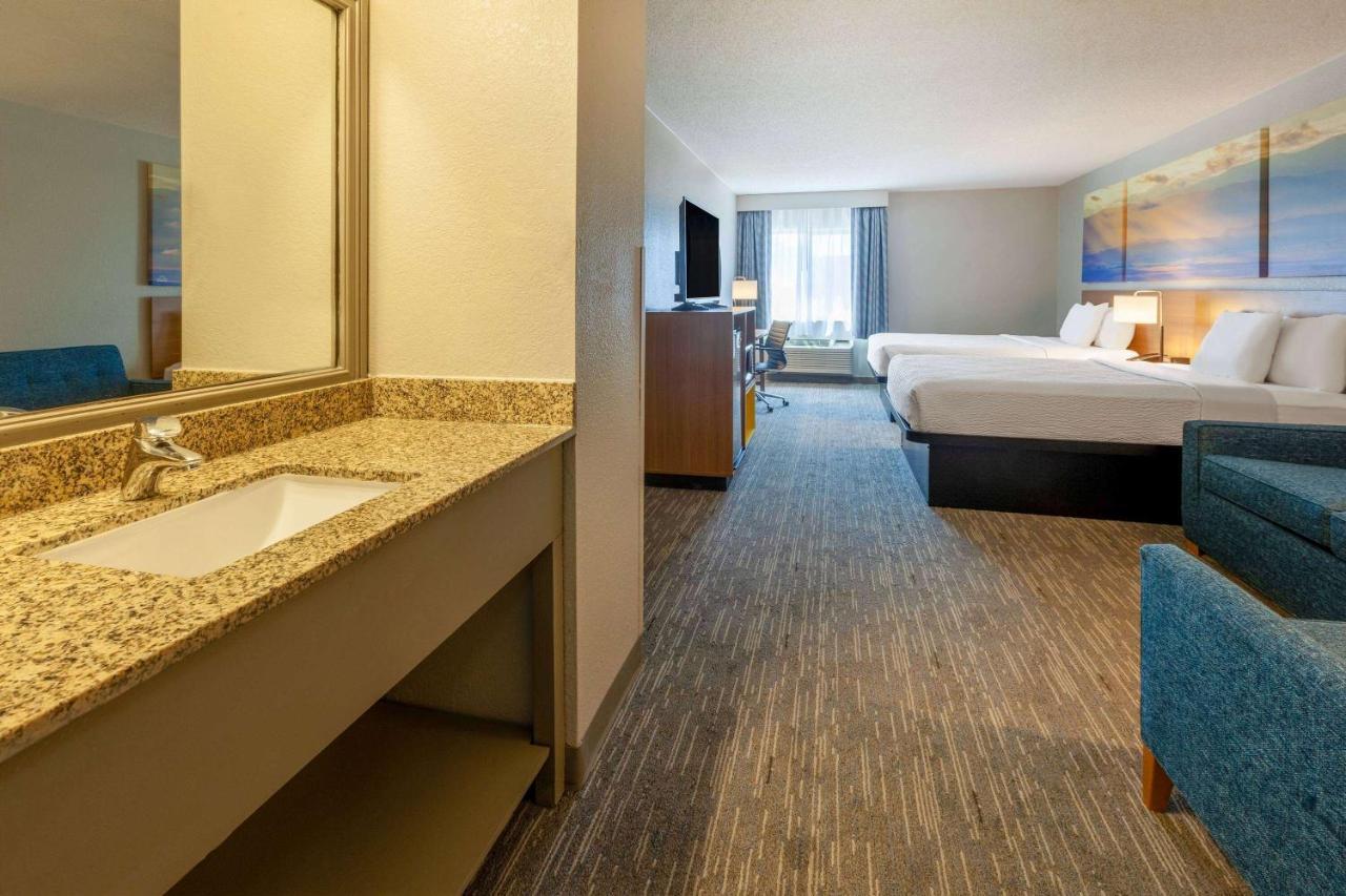 Days Inn By Wyndham Racine/Sturtevant Buitenkant foto