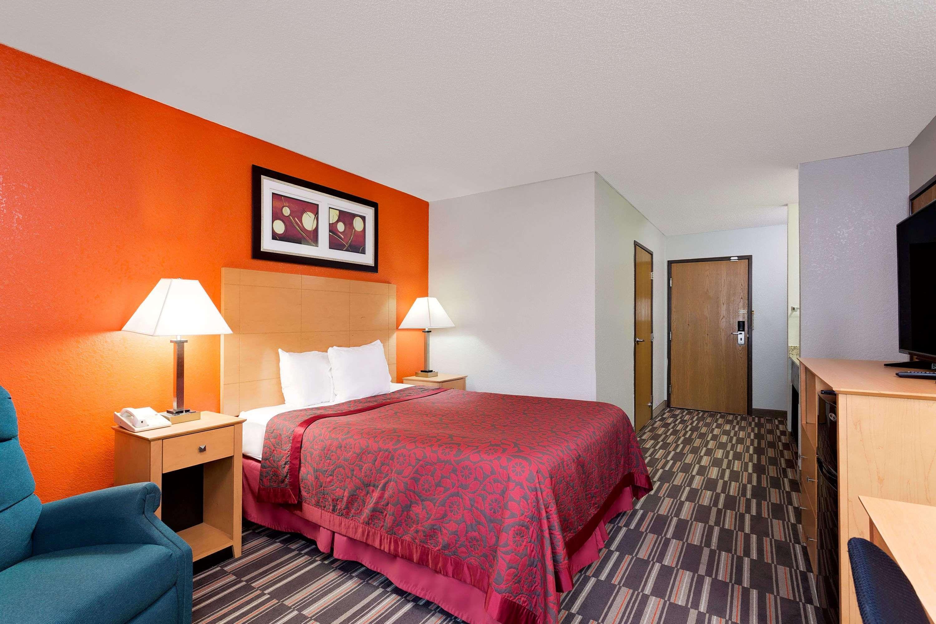 Days Inn By Wyndham Racine/Sturtevant Buitenkant foto