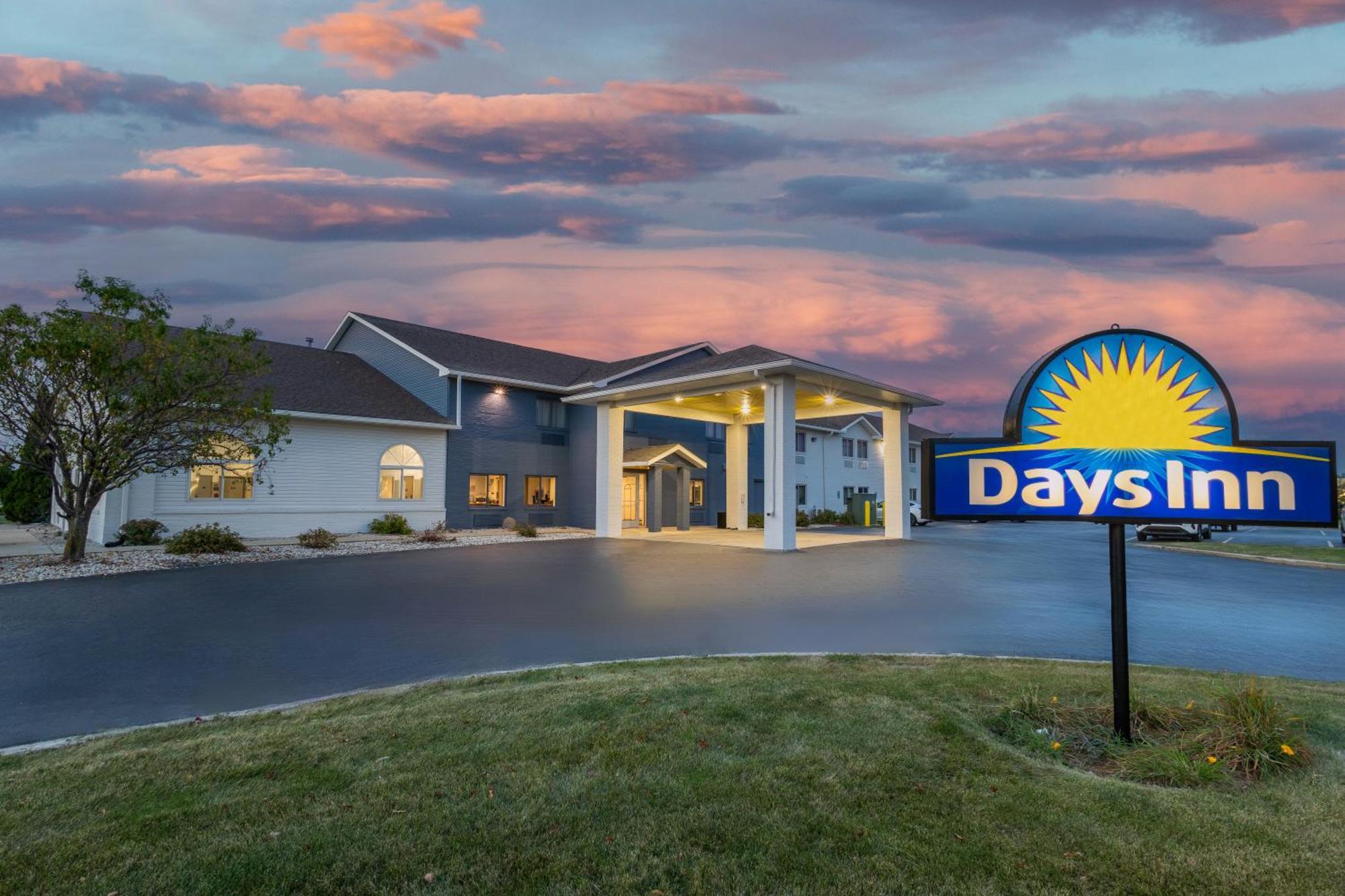 Days Inn By Wyndham Racine/Sturtevant Buitenkant foto